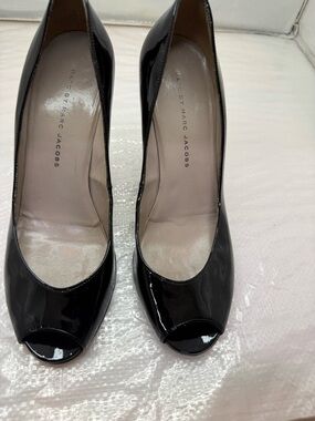 Marc by Marc Jacobs Black Patent Peep Toe Heels size 7.5